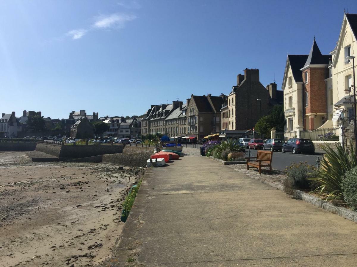 Studio Bord De Plage Des Bas Sablons Saint Malo Exterior photo